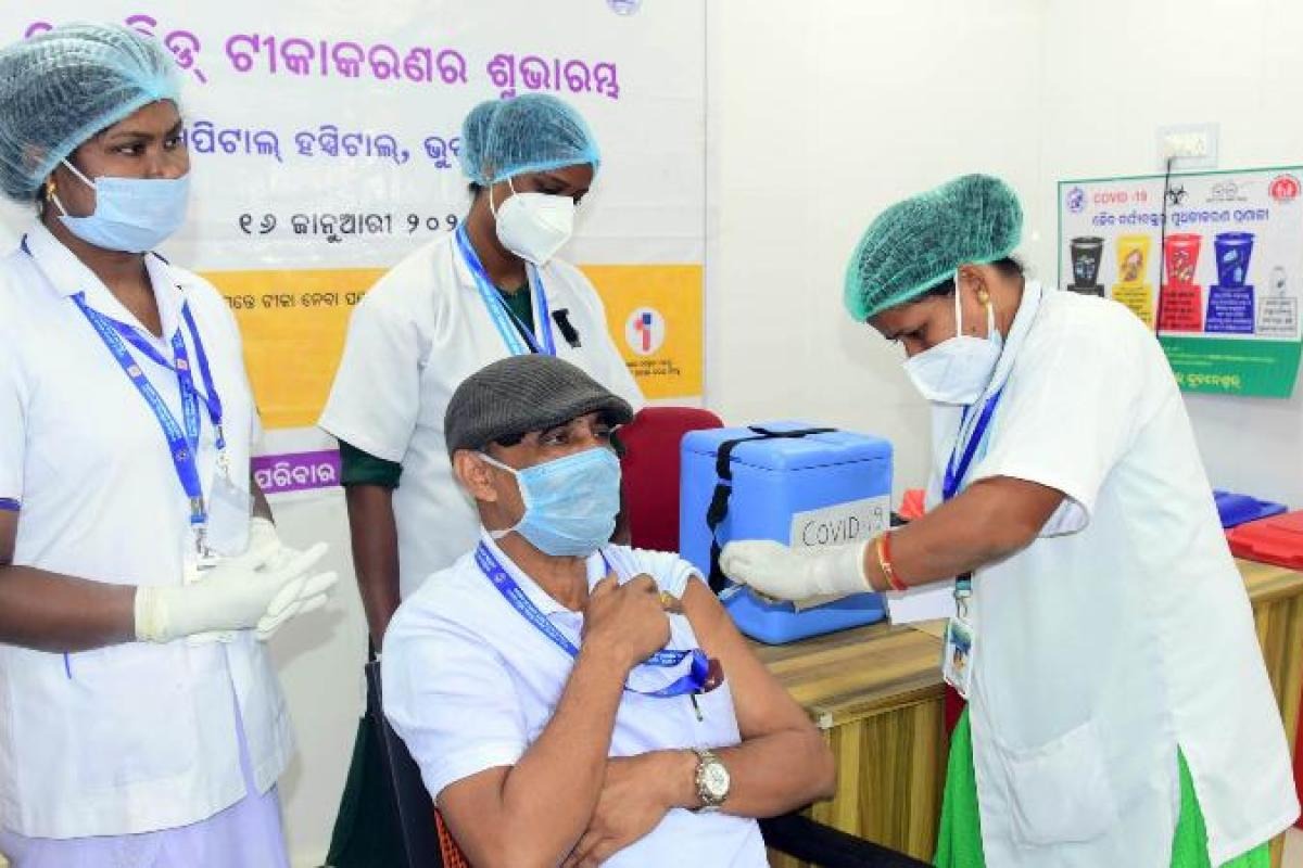 MoHFW Has Extended Timeline For Mop-up Vaccination For Remaining HCW