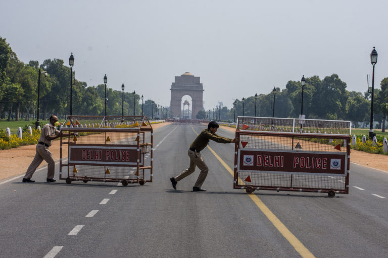 Mini Lockdown Needed To Curb Covid-19 Spread Says AIIMS Director