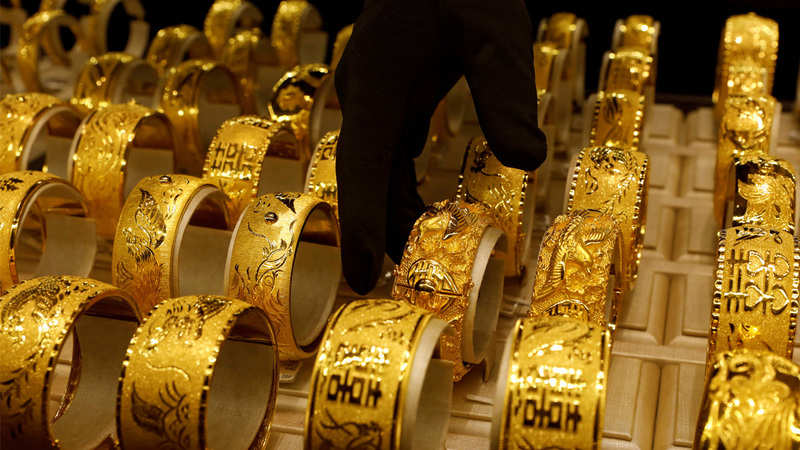 Gold Price Latest Update Today Down About RS 6000 Per 10 Gram From Highest In August