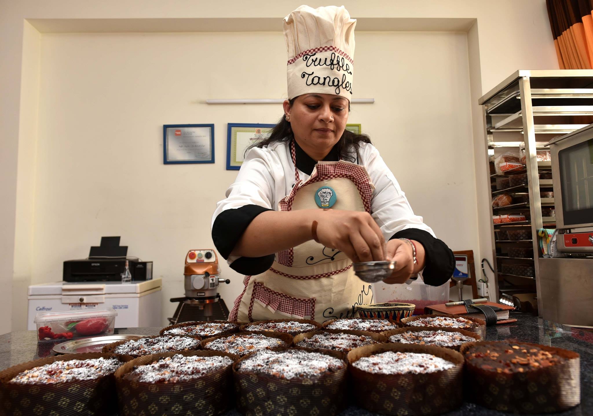 Gurugram woman Ila Home Baker Who Earns Lakhs Per Month From Online Order (3) Gurugram woman Ila Home Baker Who Earns Lakhs Per Month From Online Order