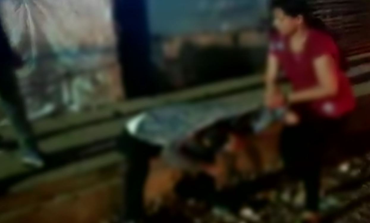 Online Facebook Love Request, Woman Beaten Youth On Mid Road Online Facebook Love Request, Woman Beaten Youth On Mid Road