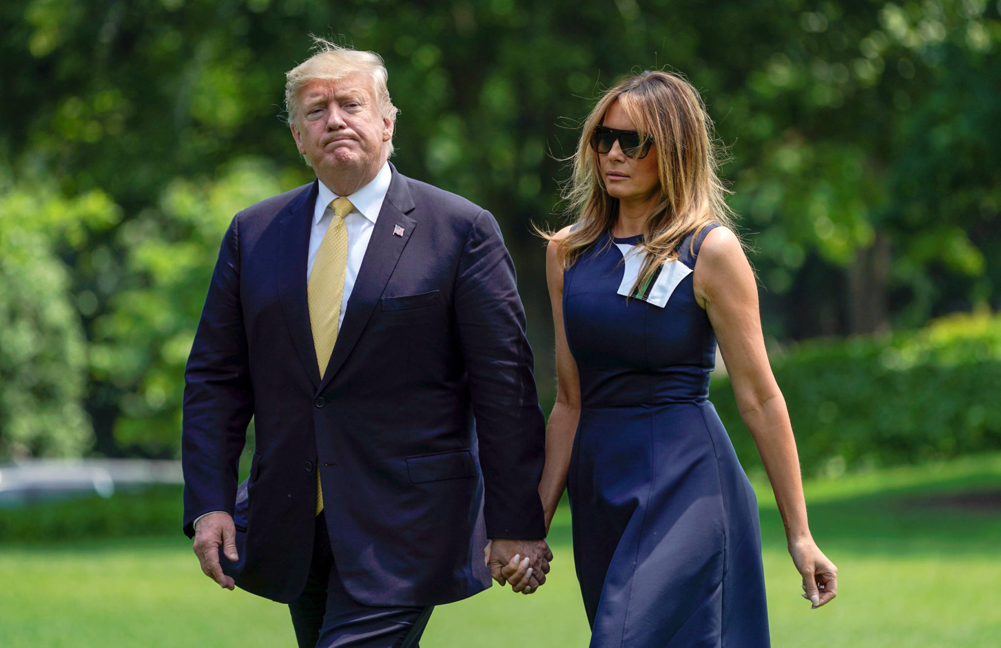 Melania Trump Is Counting The Minutes Until Divorce When Donald Leaves The White House After Lose US Elections