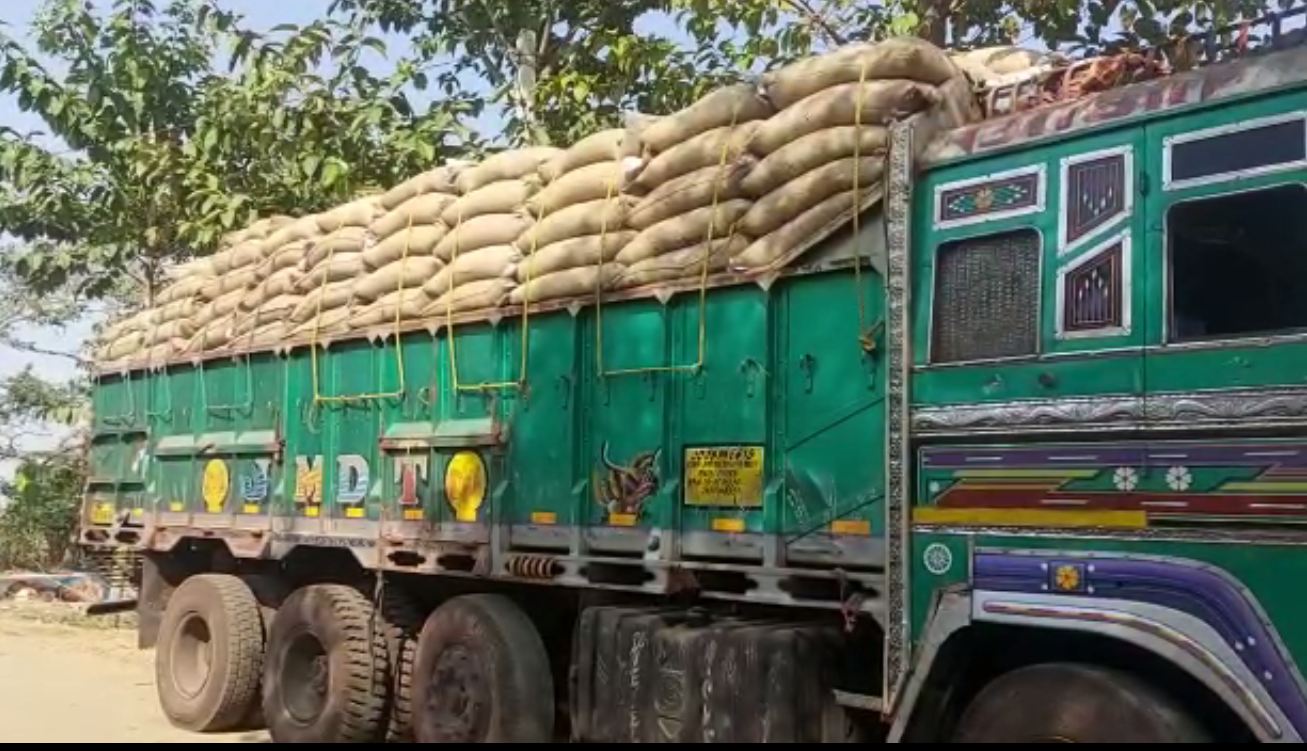 PDS Overloaded Rice & Wheat Bags Truck In Road Side For Last 3 Days