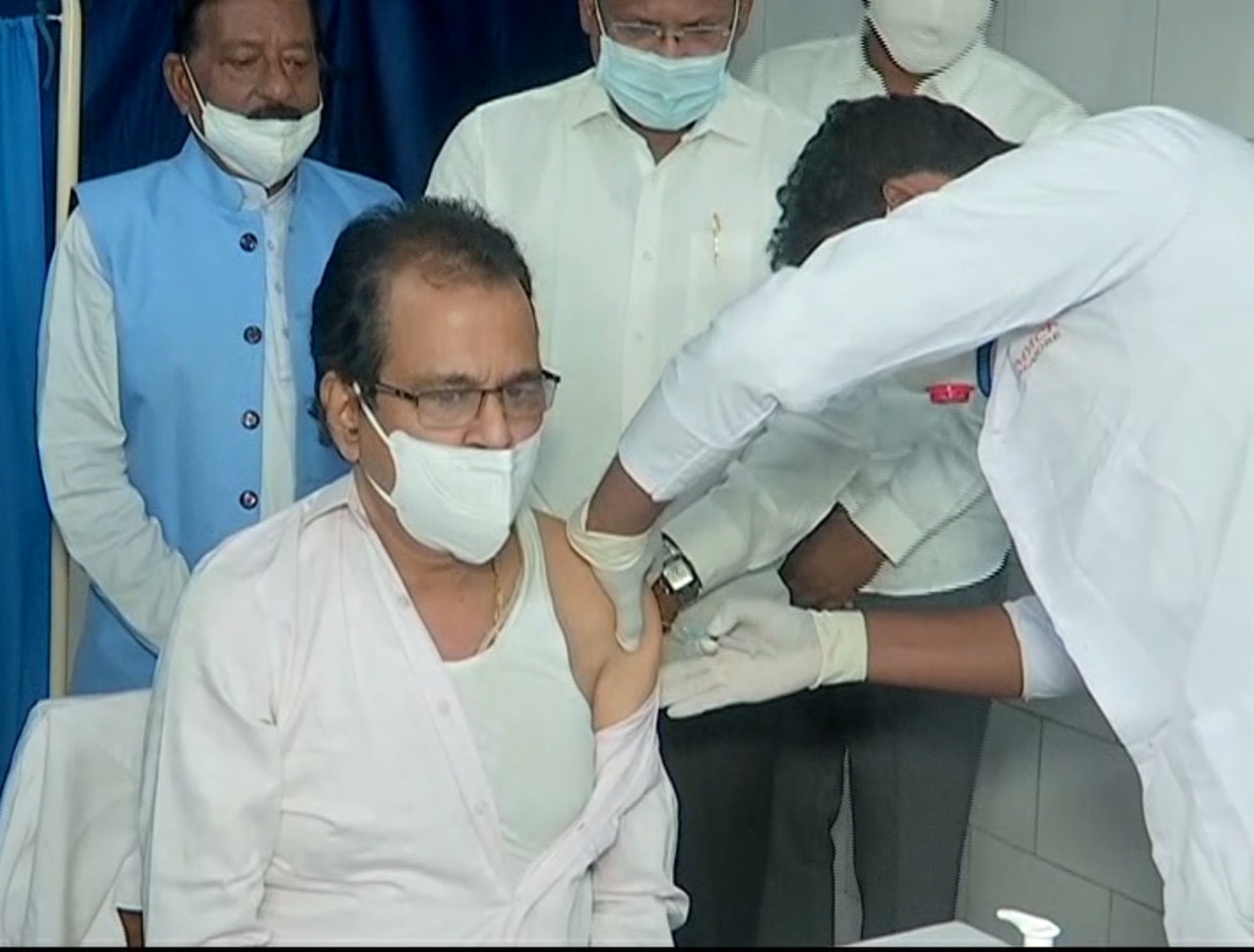 Niranjan Thanked Naveen For Successful Covid-19 Vaccination