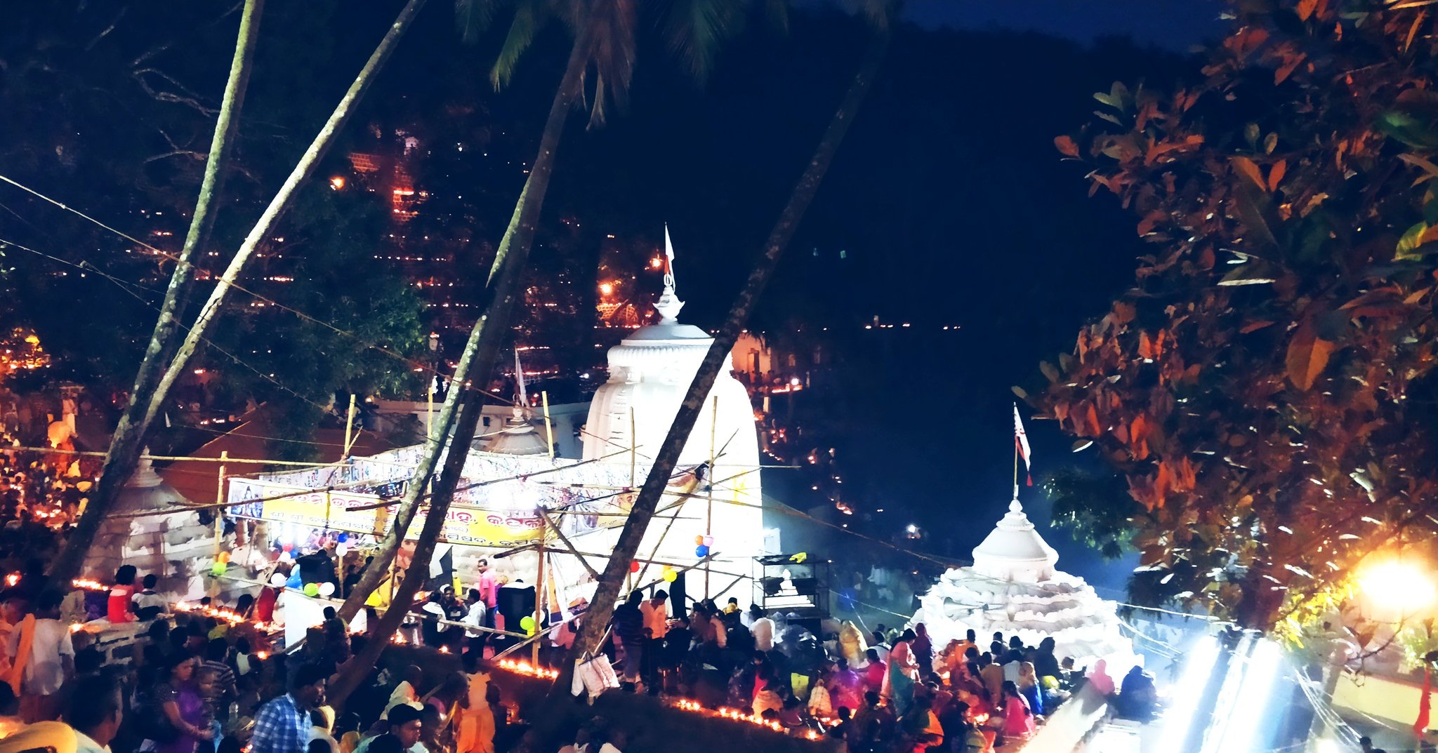 Dhenkanal Allows Devotee To Inter Kapilash Temple With Covid Report On Occasion Of Jagar 1 Dhenkanal Allows Devotee To Inter Kapilash Temple With Covid Report On Occasion Of Jagar