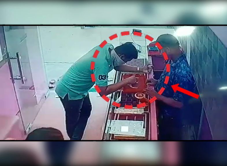 CCTV Captures Gold Loot In Jewellery Shop Soro