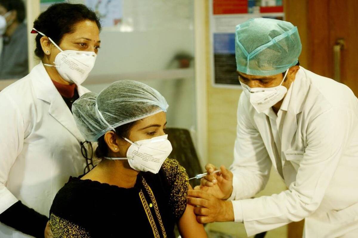 Corona-vaccination-Delhi-Indian-Express-photo-1-1 Covid Infected Can Vaccinated After Three Months Of Recovery