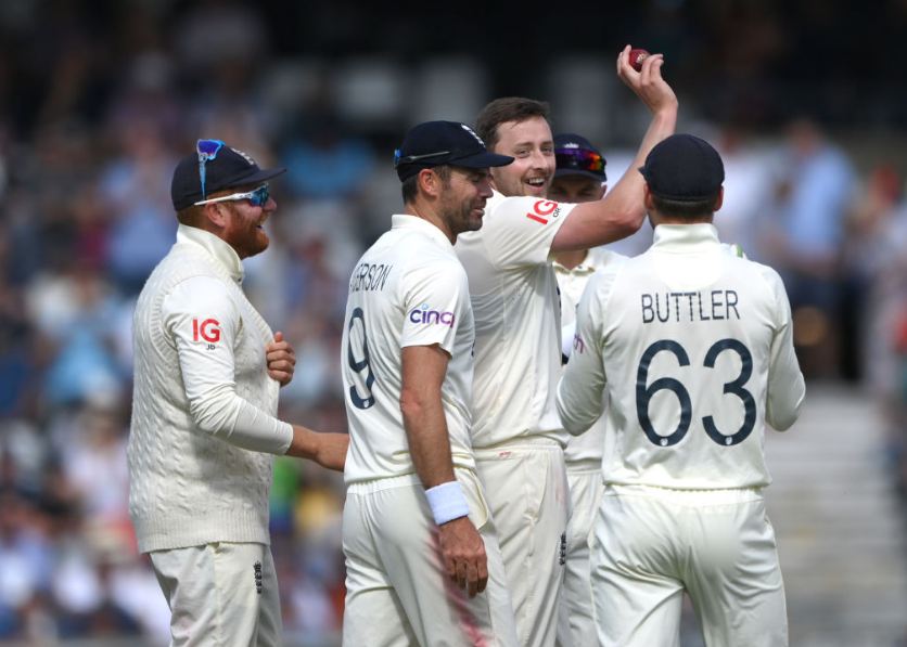 England beat India by an innings and 76 runs in third Test at Leeds