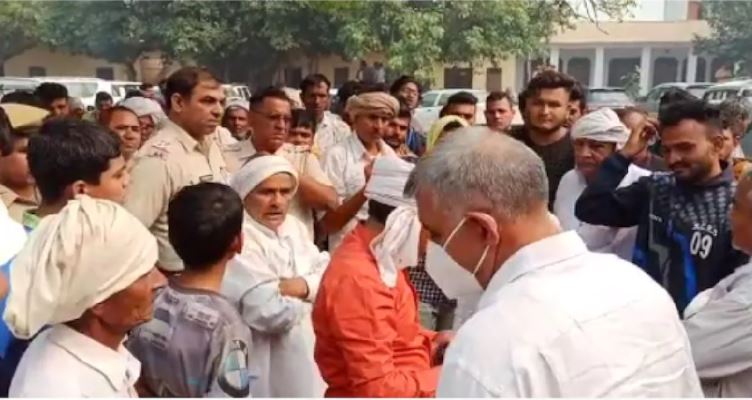 Haryana Farmers Opposing Farms Laws Held BJP Leaders Hostage In Rohtak