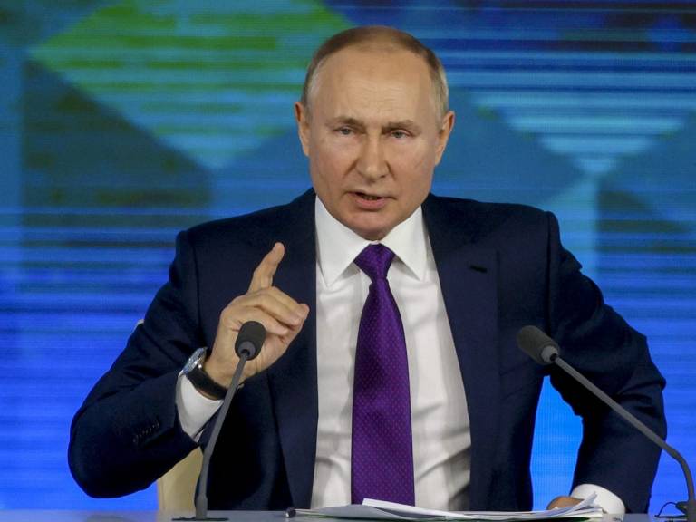 Valdimir Putin Accused Of Taking Bodybuilder Steroids That Makes Person Aggressive