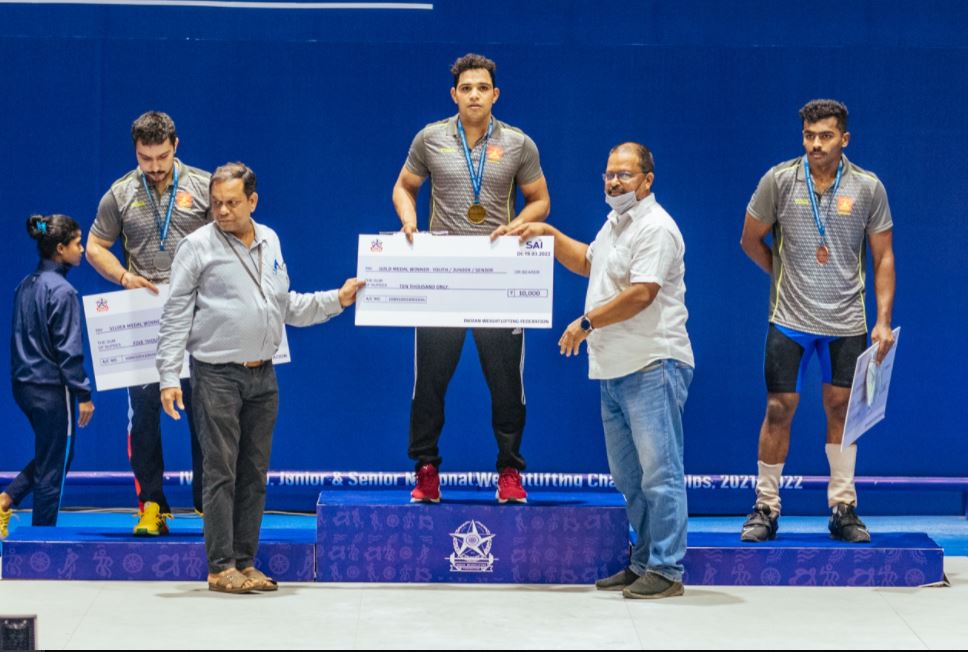 National Youth Weightlifting Championship Ajay Babu Bagged Gold