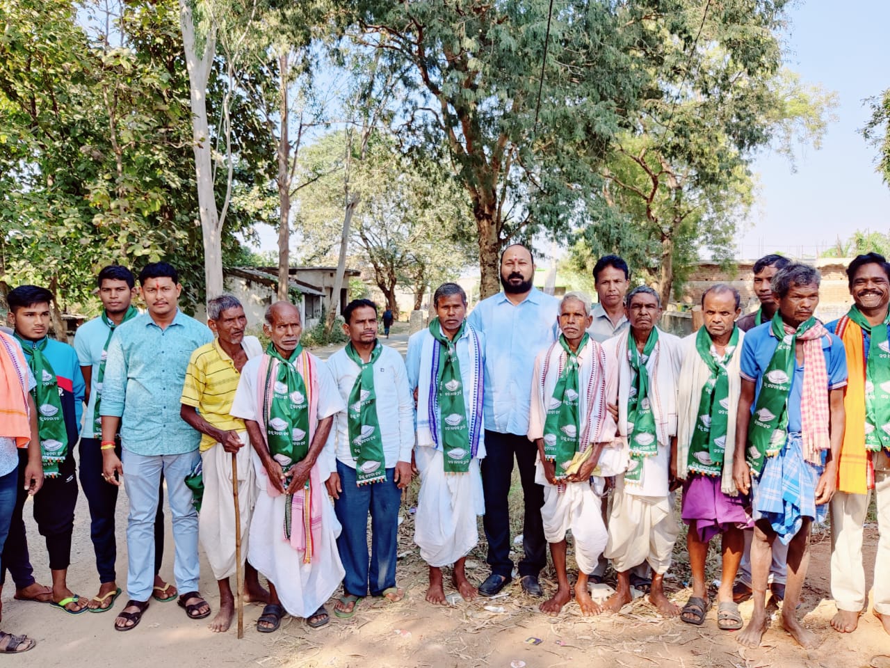 cdab14ff-f2d9-4166-8cfb-cb57cb43cf23