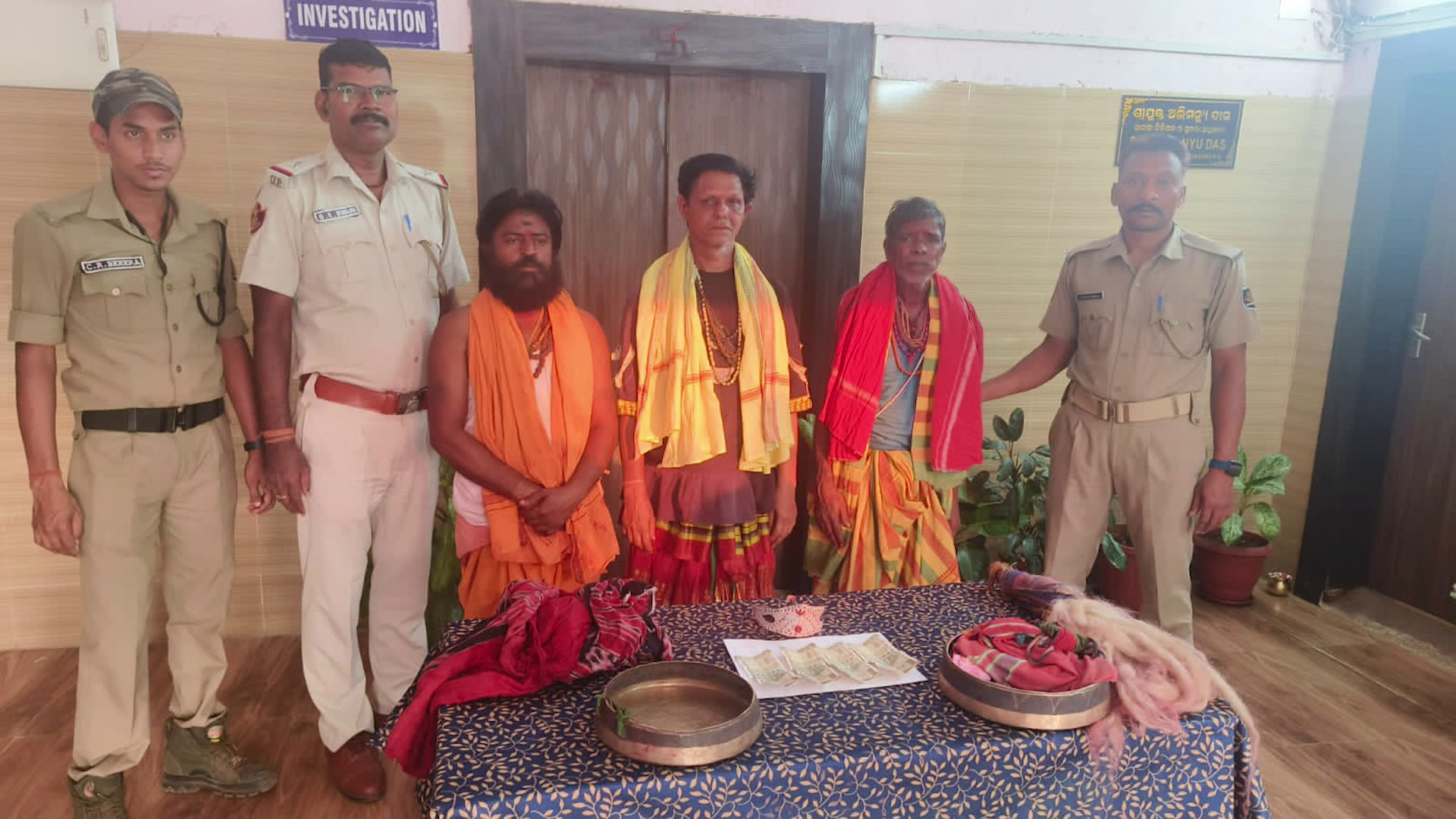 ବାବା ବେଶରେ ବୁଲୁଛନ୍ତି ଯୌନ ପିପାସୁ