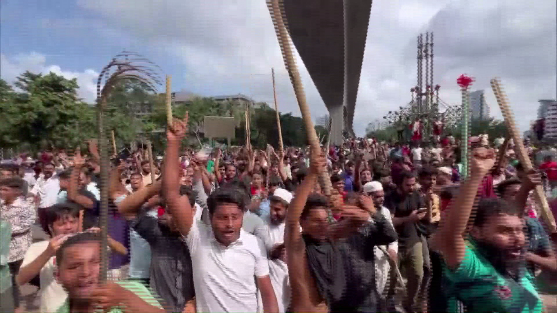 vlcsnap-2024-08-17-16h33m27s30