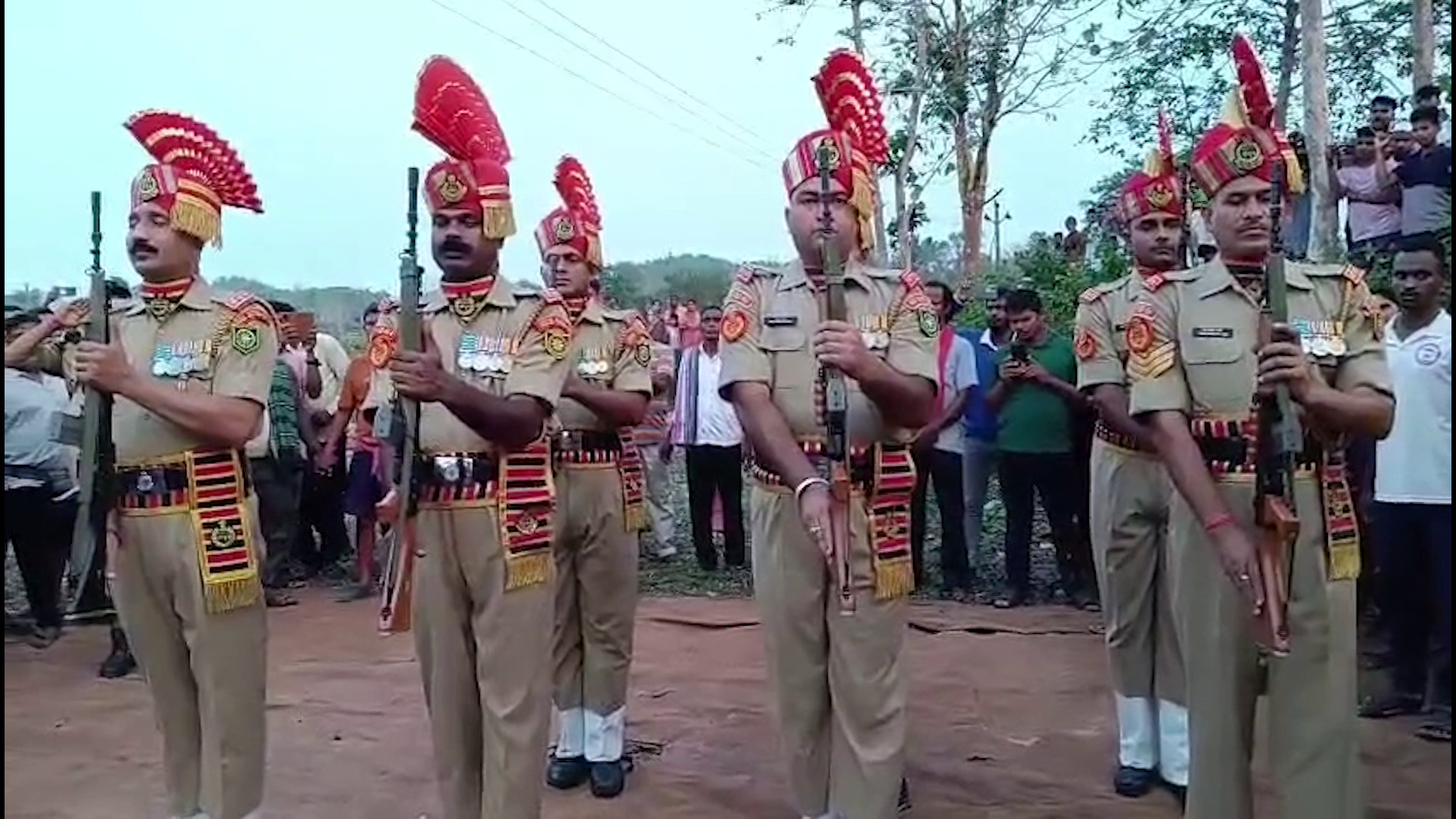 vlcsnap-2025-04-17-21h49m08s638