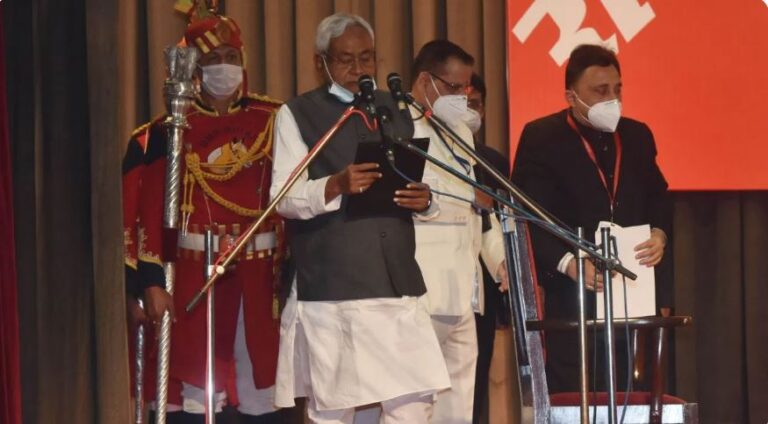 ଦଶମ ଥର ଲାଗି ବିହାରର ମୁଖ୍ୟମନ୍ତ୍ରୀ ଭାବେ ଶପଥ ନେବେ କି ନୀତିଶ କୁମାର ? ଜାଣନ୍ତୁ କେବେ ଏବଂ କେମିତି ହୋଇଥିଲେ ମୁଖ୍ୟମନ୍ତ୍ରୀ..