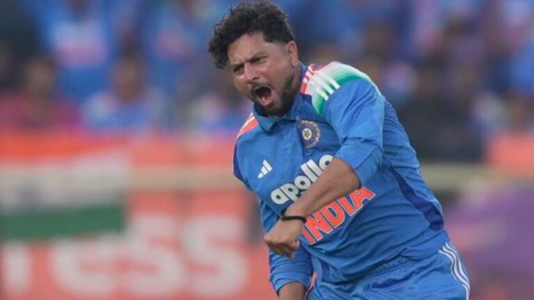 ତୃତୀୟ ଦିନିକିଆ: ଭାରତ ଆଗରେ ୨୭୧ ରନ ବିଜୟ ଲକ୍ଷ୍ୟ