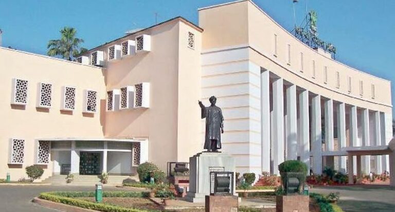 ସରିଲା ବିଧାନସଭାର ଶୀତ ଅଧିବେଶନ, ୧୮ ଦିନ ଆଗରୁ ବିଧାନସଭା ଅନିର୍ଦ୍ଦିଷ୍ଟ କାଳ ଲାଗି ମୁଲତବୀ