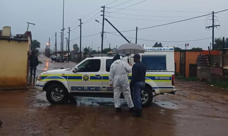 ଆଖିବୁଜା ଗୁଳିମାଡ଼ରେ ୧୦ ମୃତ, ୧୨ରୁ ଅଧିକ ଆହତ