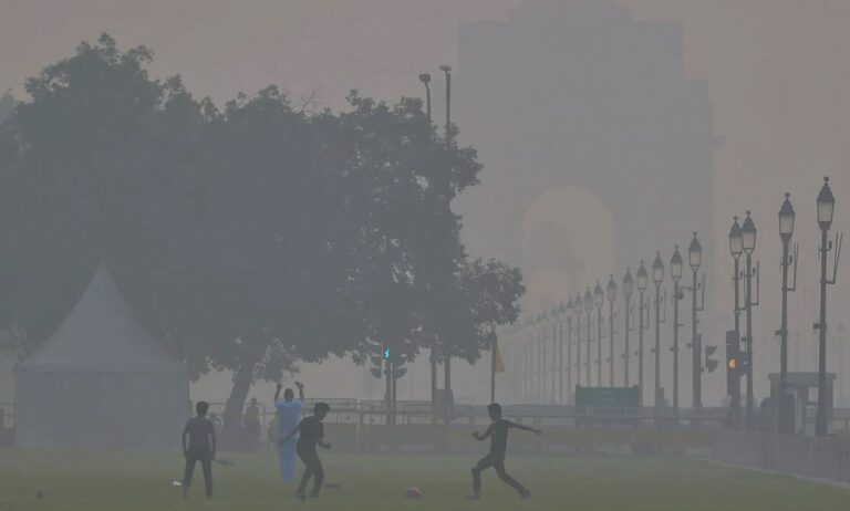 ଭୟଙ୍କର ପ୍ରଦୂଷଣ ବଳୟରେ ରାଜଧାନୀ ଦିଲ୍ଲୀ