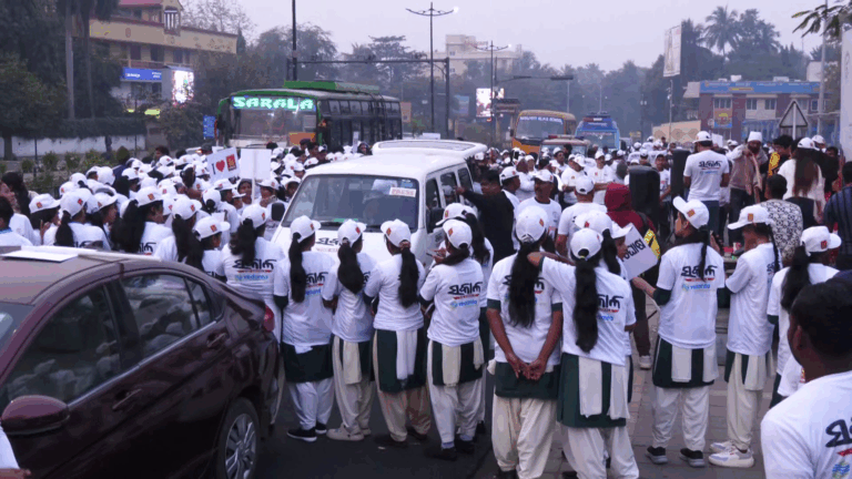 ଦୈନିକ ଖବର କାଗଜ ‘ସକାଳ’ ସ୍ବନକ୍ଷତ୍ର ଦିବସ ଅବସରରେ ମିନିମାରାଥନ