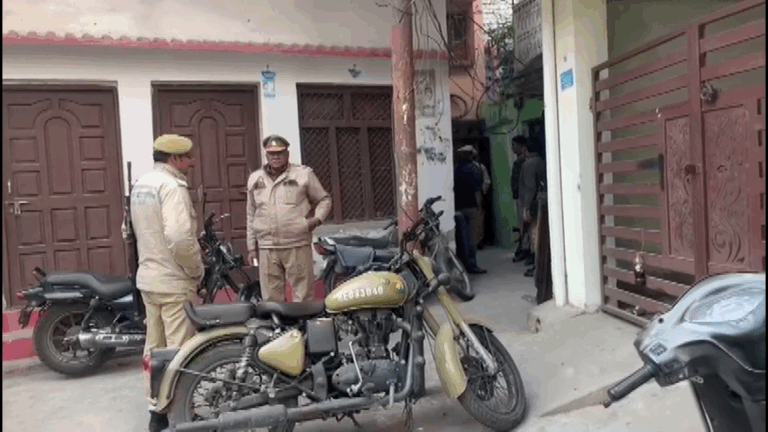 ଦିଲ୍ଲୀ ଲାଲକିଲ୍ଲା କାର୍ ବିସ୍ଫୋରଣ ମାମଲା : ଡାକ୍ତର ସାହିନ ସାହିଦର ଘରେ ଏନଆଇଏର ଚଢ଼ାଉ