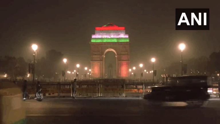 ଦିଲ୍ଲୀରେ ବିଗିଡ଼ିଲା ବାୟୁର ଗୁଣବତ୍ତା, ସଂଧ୍ୟା ୬ଟାରେ ବାୟୁର ମାନ ୪୪୧ ରେକର୍ଡ