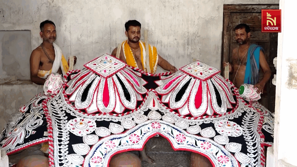 ଦୁର୍ଲଭ ହାତୀ ବେଶରେ ଭକ୍ତଙ୍କୁ ଦର୍ଶନ ଦେବେ ମହାପ୍ରଭୁ, ରାଘବ ଦାସ ମଠ ପକ୍ଷରୁ ଚାଲି ବେଶ ପ୍ରସ୍ତୁତି