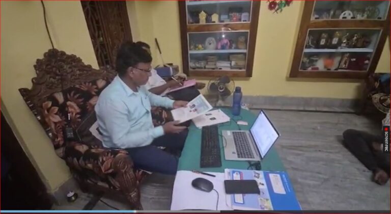 ଭିଜିଲାନ୍ସ ଜାଲରେ କେନ୍ଦ୍ରାପଡ଼ା ଡ୍ରେନେଜ୍ ଡିଭିଜନର ସହକାରୀ ନିର୍ବାହୀ ଯନ୍ତ୍ରୀ