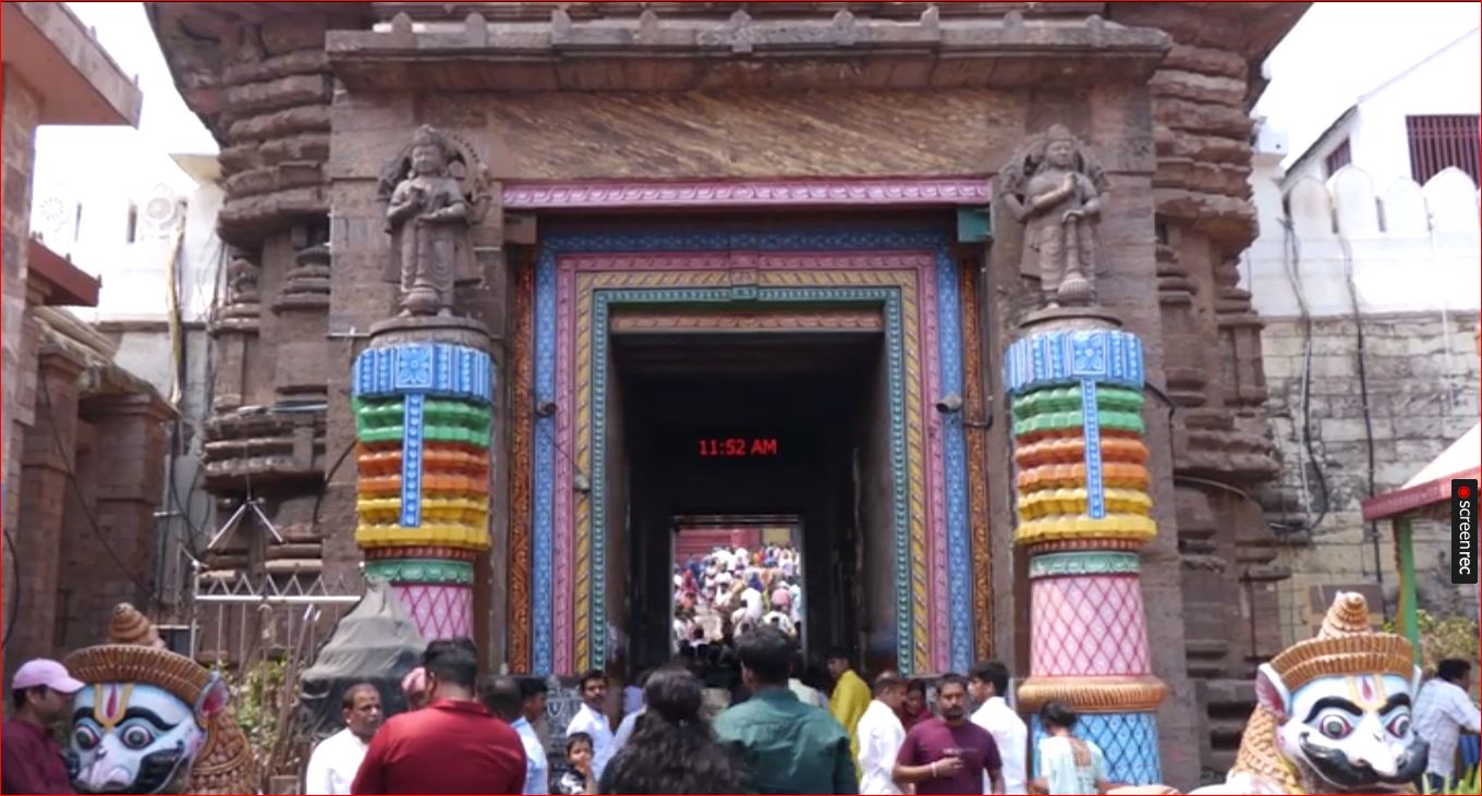 ଆଜି ଭାଦ୍ରବ ଶୁକ୍ଳ ଷଷ୍ଠୀ  ତିଥିରେ ସନ୍ଧ୍ୟାଧୂପ ପରେ ମହାପ୍ରଭୁଙ୍କ ନିକଟରେ ବିମ୍ବାସୁର ବଧ ପ୍ରସ୍ତାବ ନୀତି  ଅନୁଷ୍ଠିତ