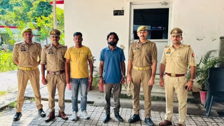 କେତେବେଳେ ସାମ୍ବାଦିକ, କେତେବେଳେ ମତ୍ସ୍ୟ ଅଧିକାରୀ; ଧରାପଡ଼ିଲା ଠକ ଗ୍ୟାଙ୍ଗ