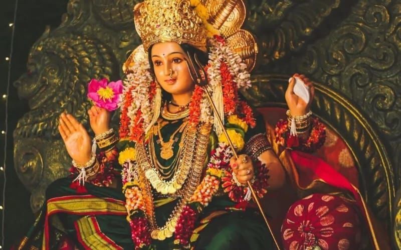 ନବରାତ୍ରୀର ଚତୁର୍ଥ ଦିନ: କୁଷ୍ମାଣ୍ଡା ରୂପରେ ପୂଜା ପାଉଛନ୍ତି ଜଗତଜନନୀ