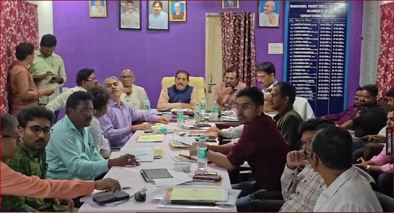ଗଜପତି ନେରେଡି ପ୍ରକଳ୍ପ ଅଞ୍ଚଳ ବୁଲି ଦେଖିଛି ବଂଶଧାରା ଜଳ ବିବାଦ ଟ୍ରିବ୍ୟୁନାଲ ପର୍ଯ୍ୟବେକ୍ଷଣ କମିଟି